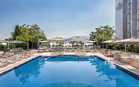 โรงแรมเพรสซิเดนท์ วิลสัน อะ ลักชัวรี คอลเลคชั่น โฮเต็ล เจนีวา